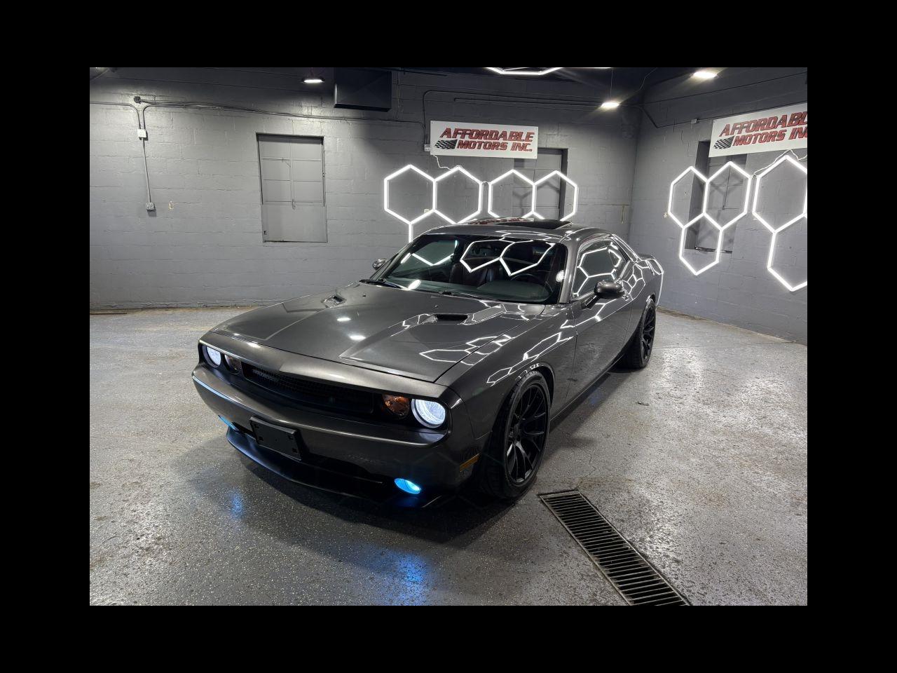 Dodge Challenger SXT Plus 2014
