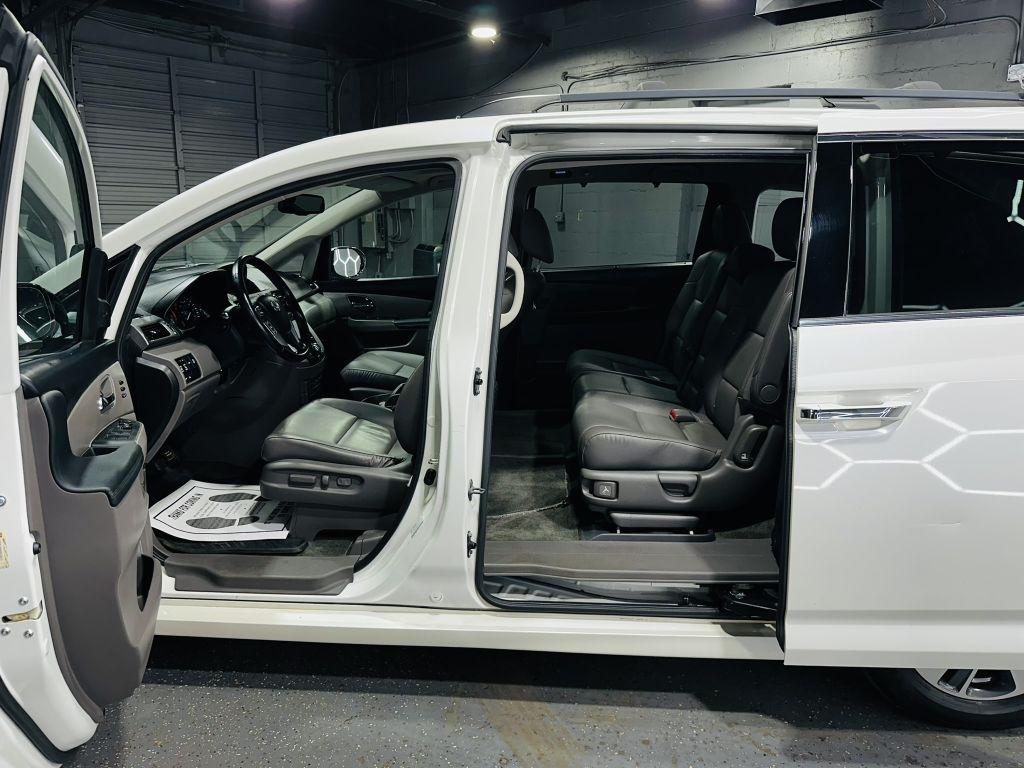 Honda Odyssey Touring 2015