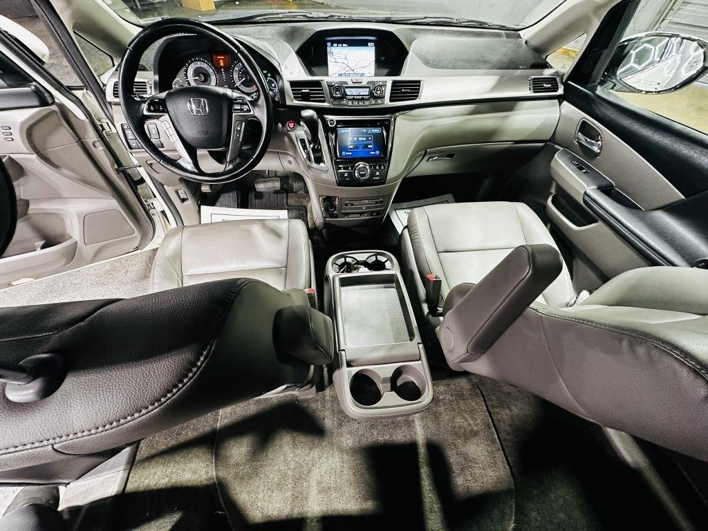 Honda Odyssey Touring 2015