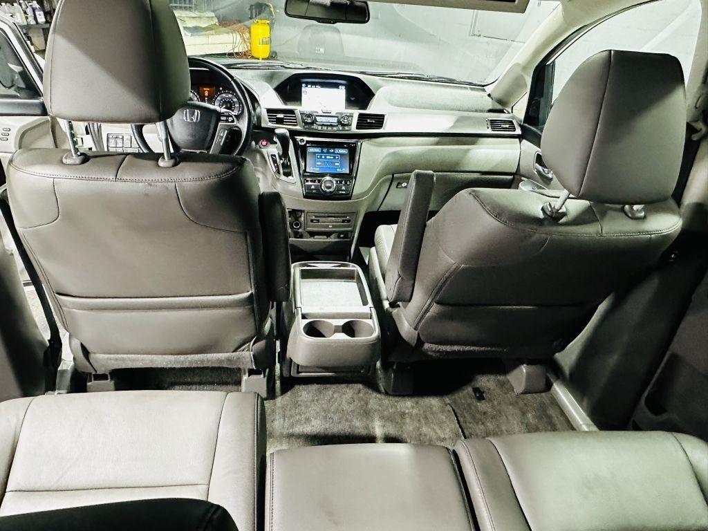 Honda Odyssey Touring 2015