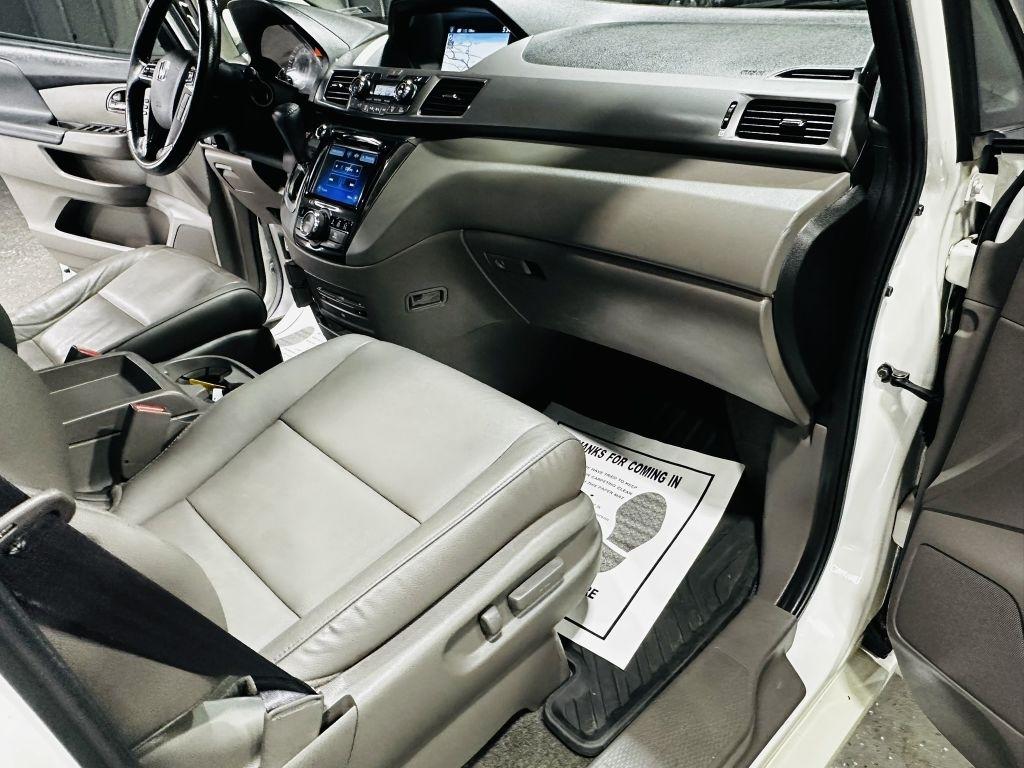 Honda Odyssey Touring 2015