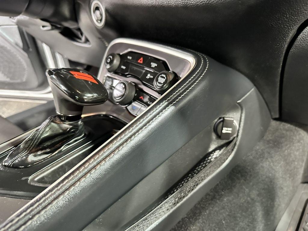 Dodge Challenger SXT 2021