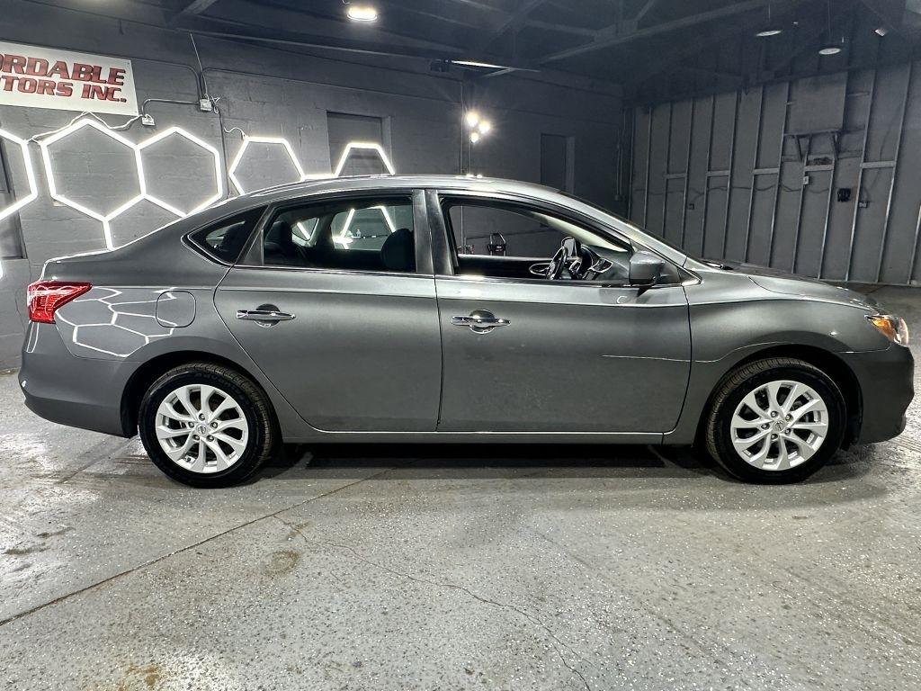 Nissan Sentra  2019