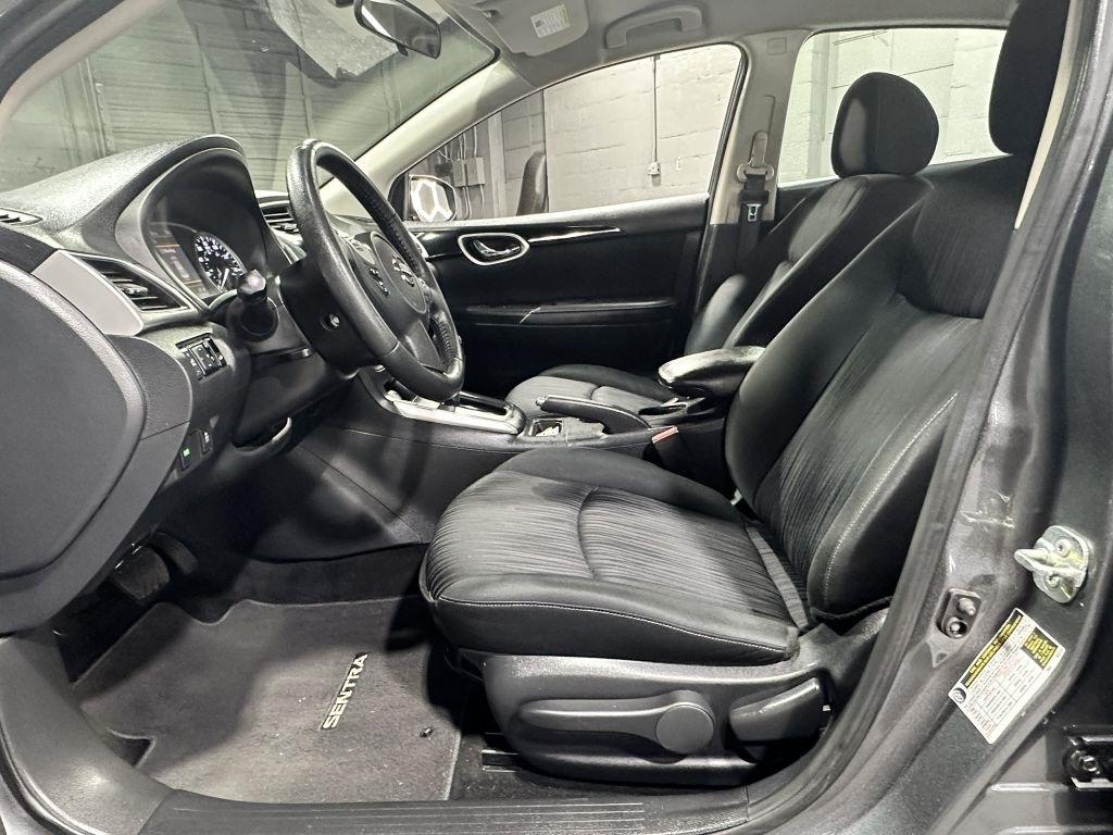 Nissan Sentra  2019
