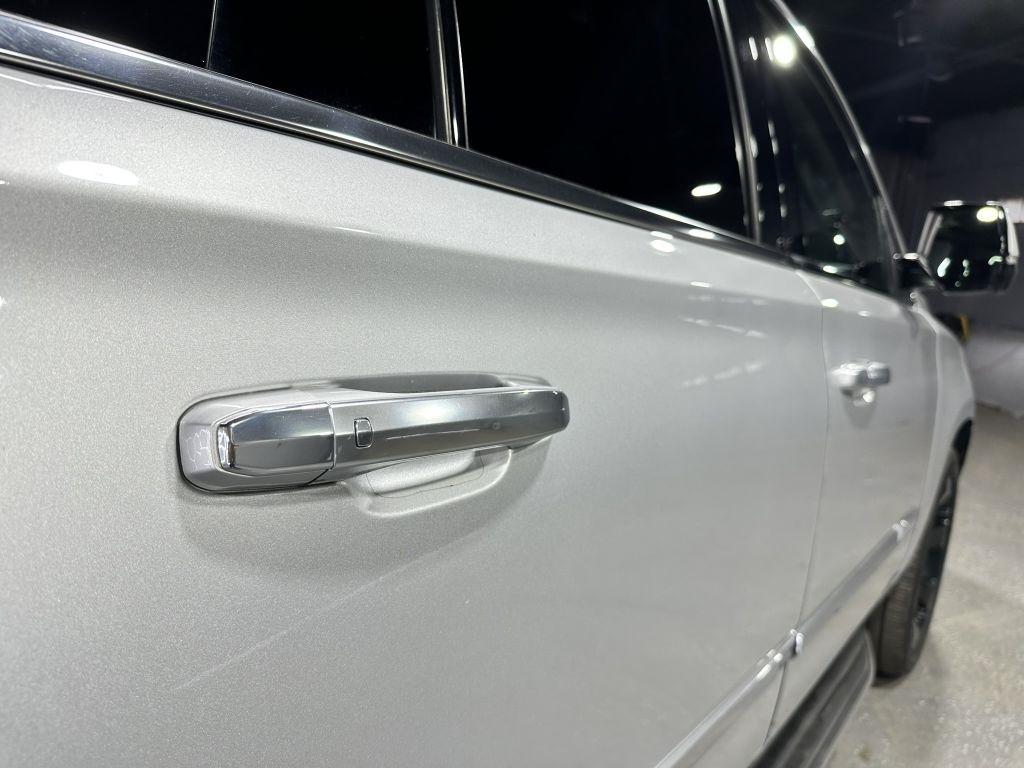 Cadillac Escalade Luxury 4WD 2017