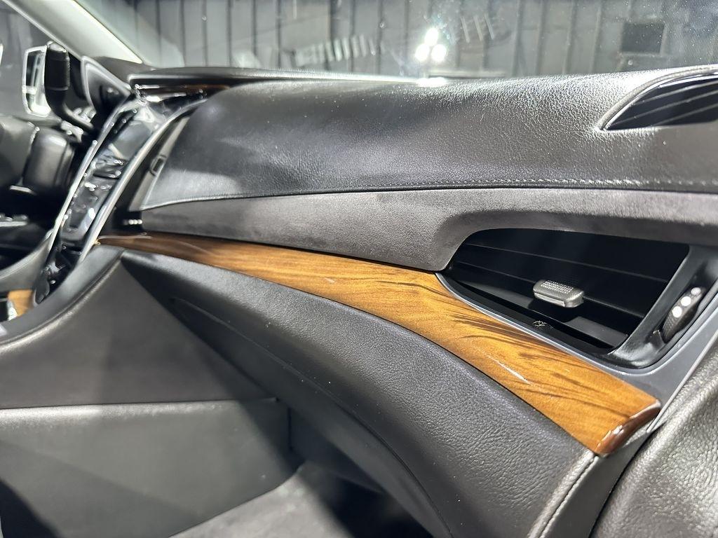 Cadillac Escalade Luxury 4WD 2017