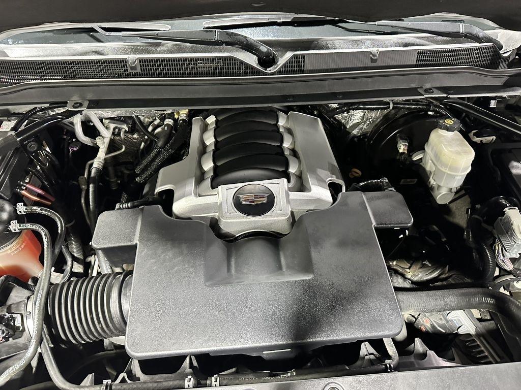 Cadillac Escalade Luxury 4WD 2017