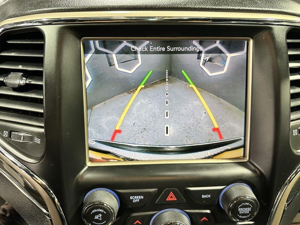 Jeep Grand Cherokee Overland 4WD 2015