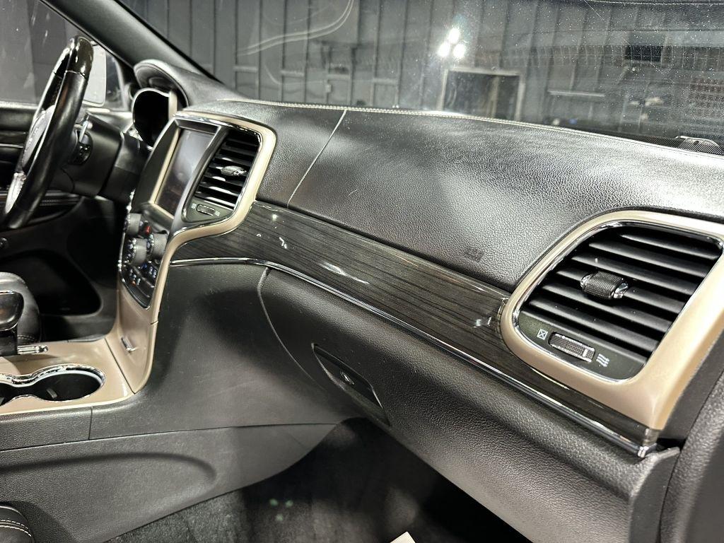 Jeep Grand Cherokee Overland 4WD 2015