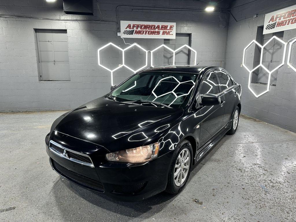 Mitsubishi Lancer ES 2014