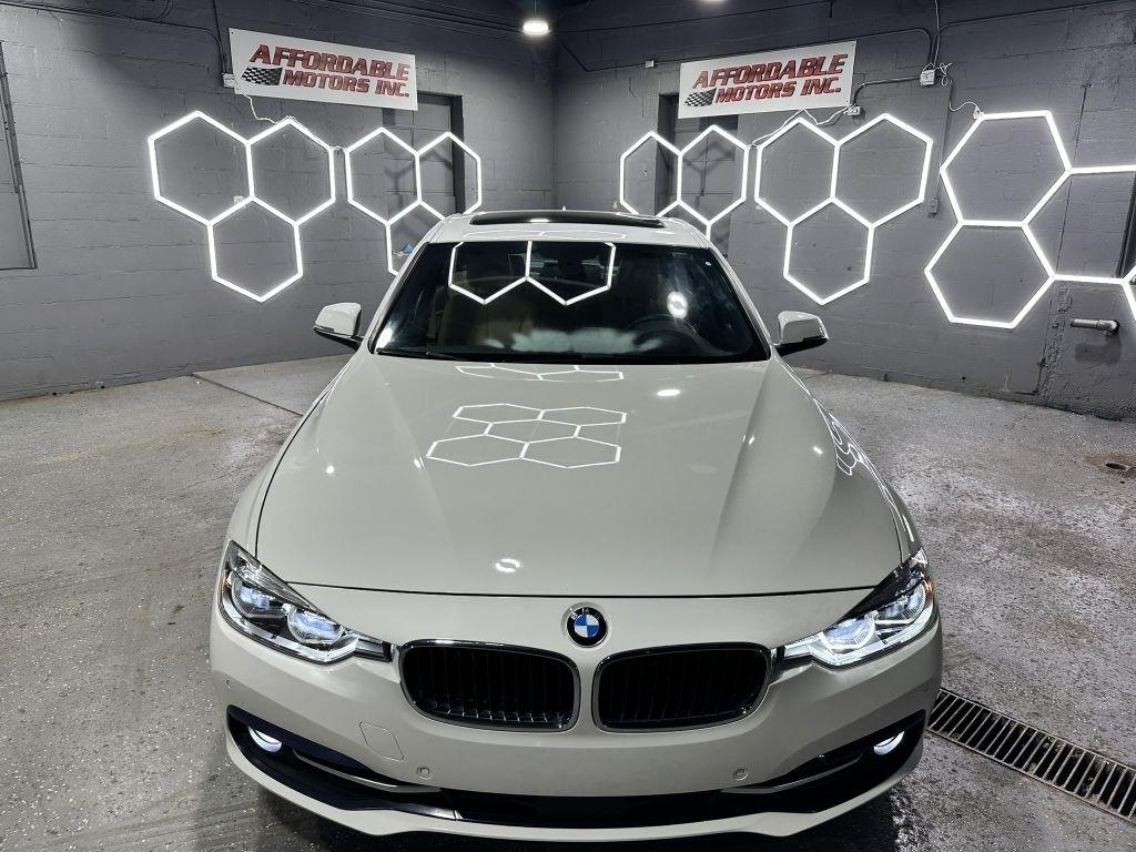 BMW 3-Series 330i SULEV Sedan 2017