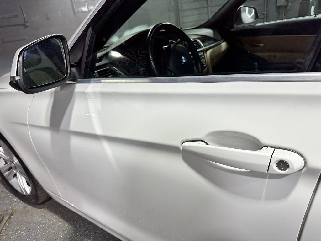 BMW 3-Series 330i SULEV Sedan 2017
