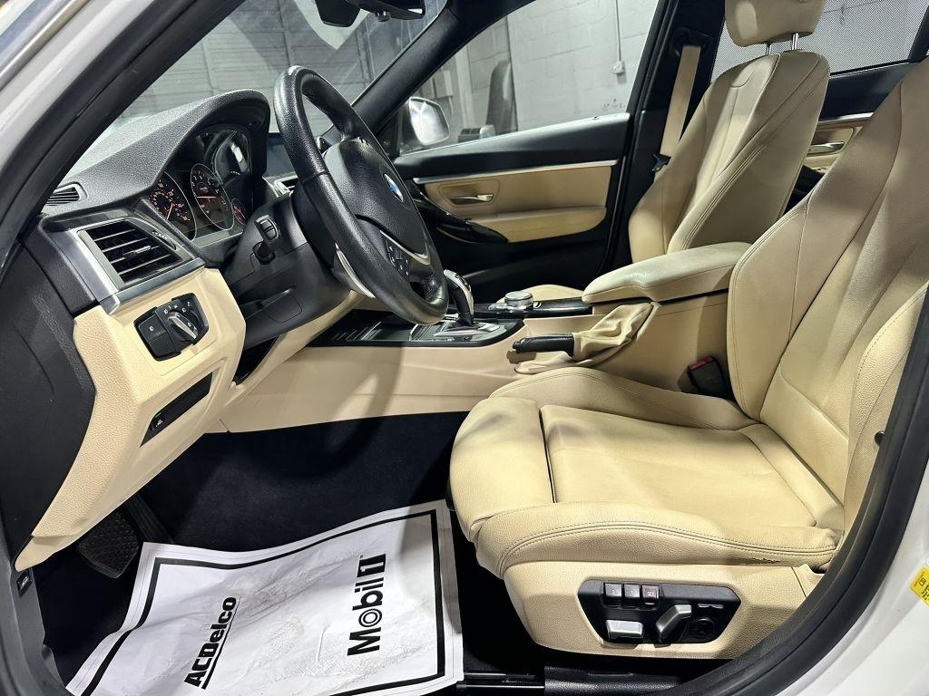 BMW 3-Series 330i SULEV Sedan 2017