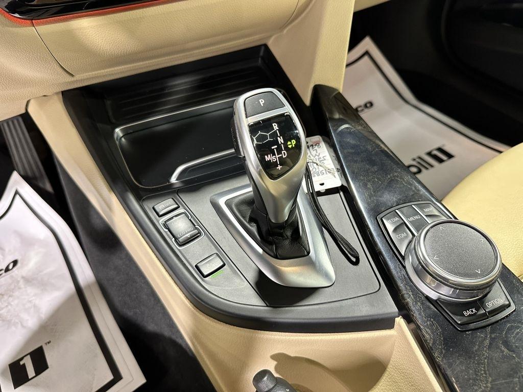 BMW 3-Series 330i SULEV Sedan 2017