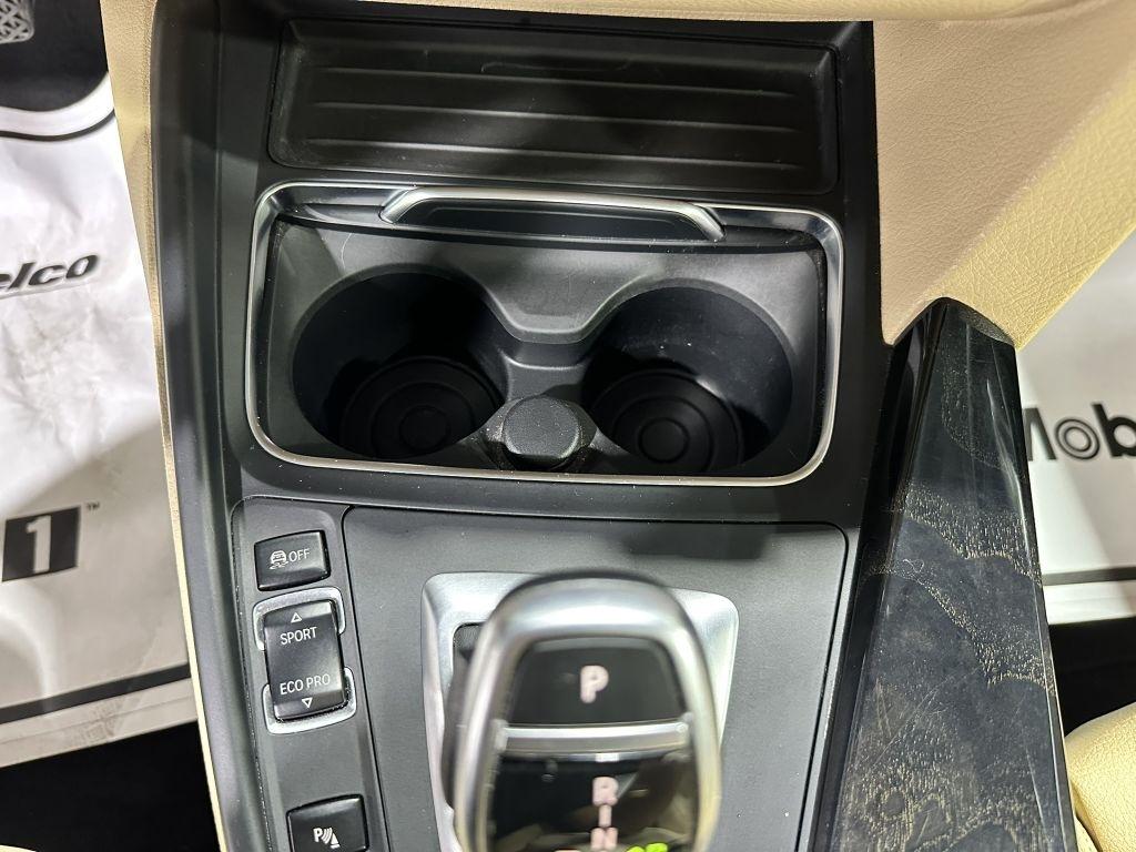 BMW 3-Series 330i SULEV Sedan 2017