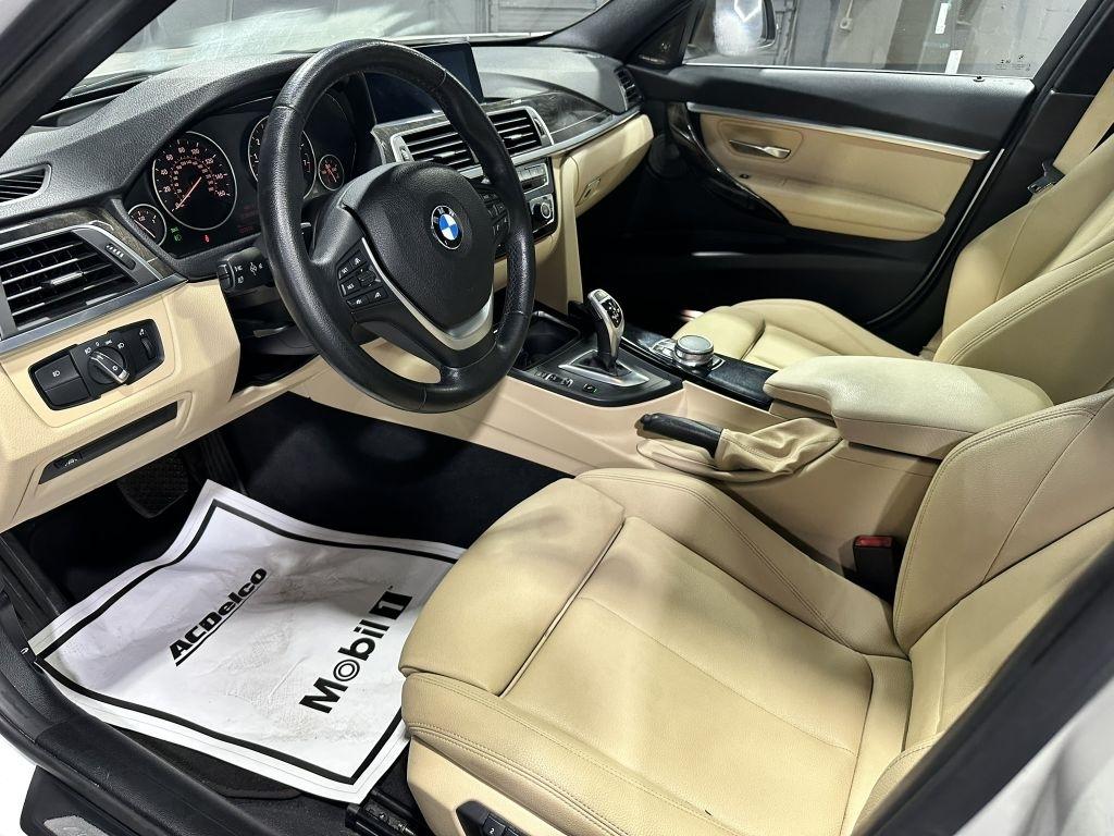 BMW 3-Series 330i SULEV Sedan 2017