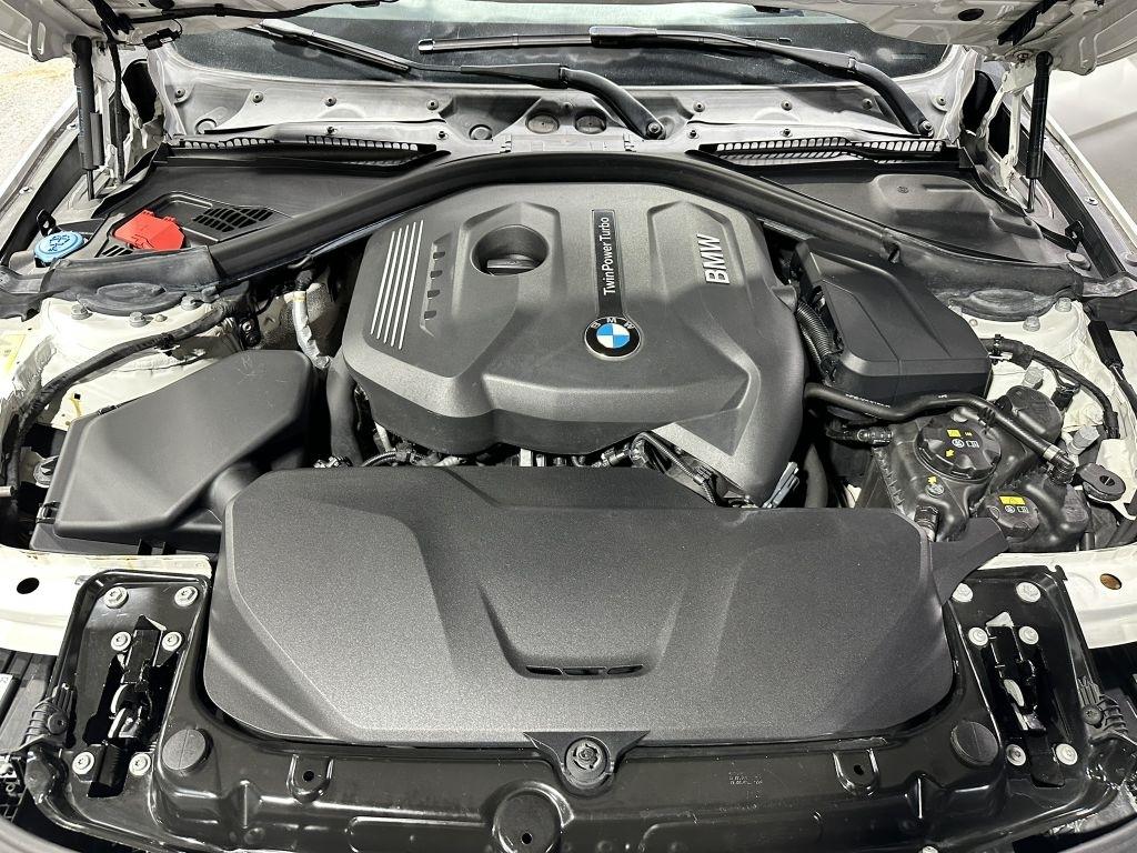 BMW 3-Series 330i SULEV Sedan 2017