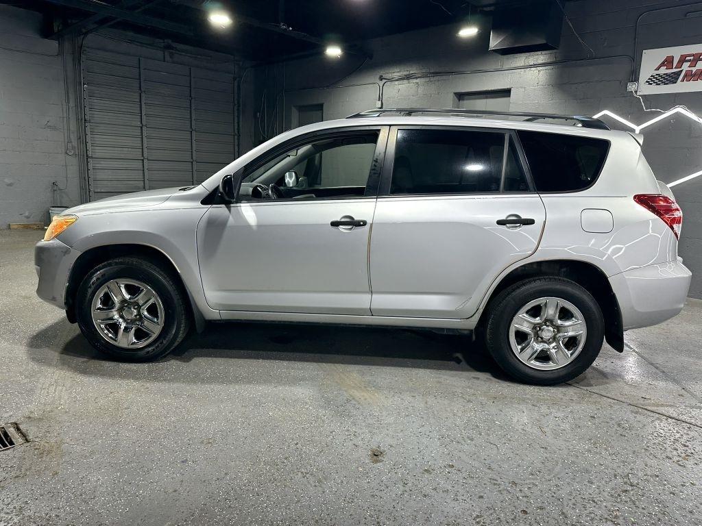 Toyota RAV4 Base I4 4WD 2010