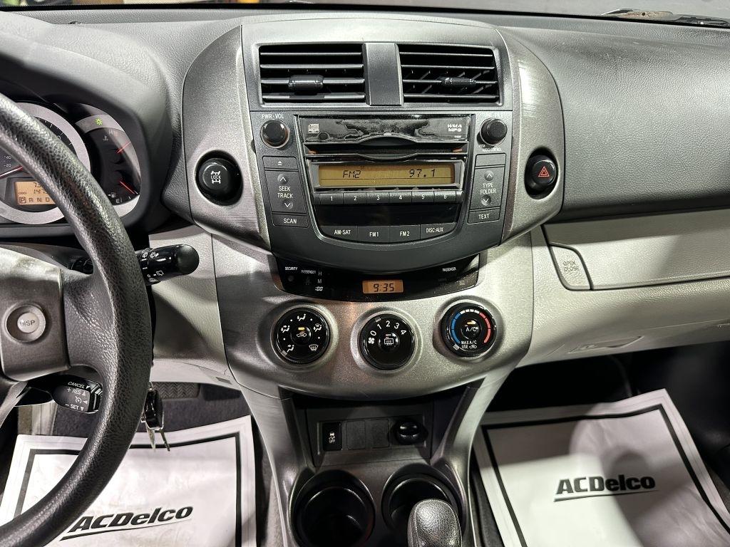 Toyota RAV4 Base I4 4WD 2010