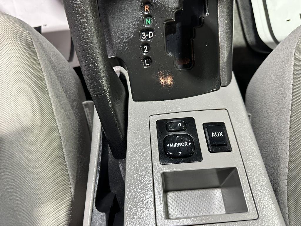 Toyota RAV4 Base I4 4WD 2010