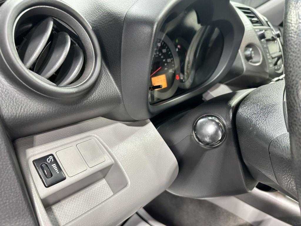 Toyota RAV4 Base I4 4WD 2010