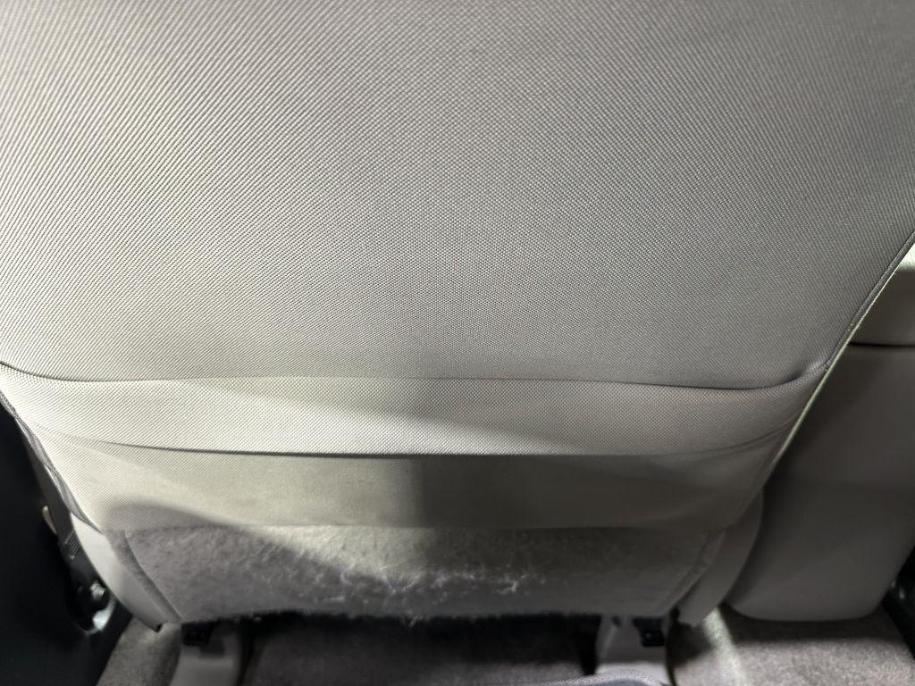 Toyota RAV4 Base I4 4WD 2010
