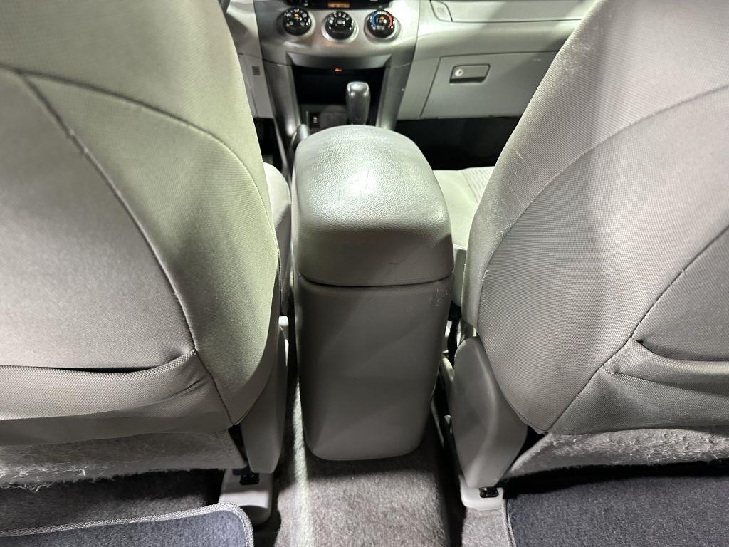 Toyota RAV4 Base I4 4WD 2010