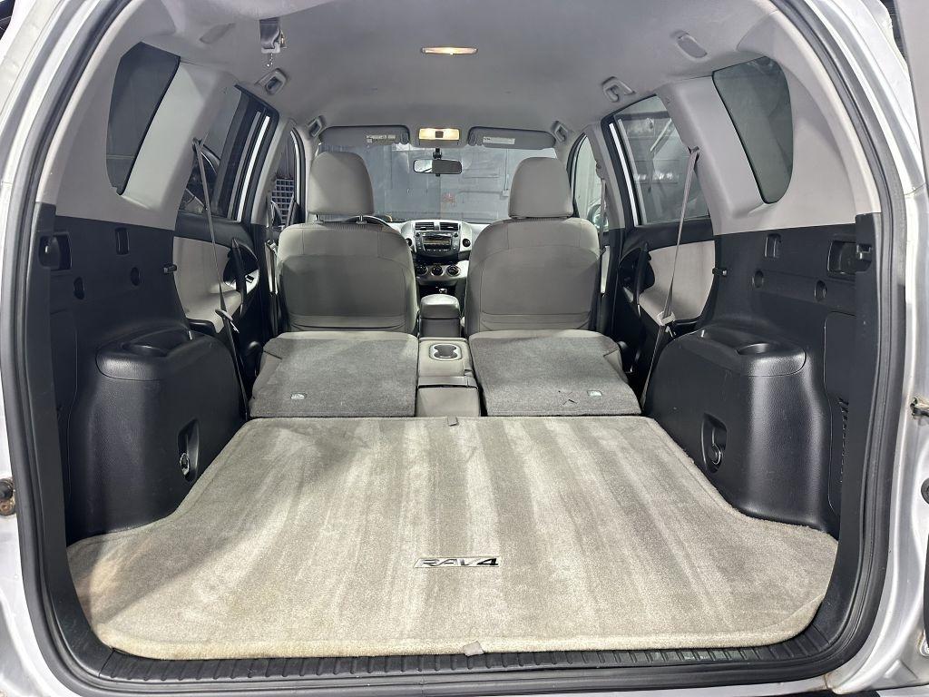 Toyota RAV4 Base I4 4WD 2010