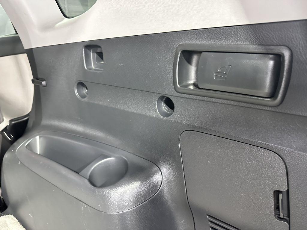 Toyota RAV4 Base I4 4WD 2010