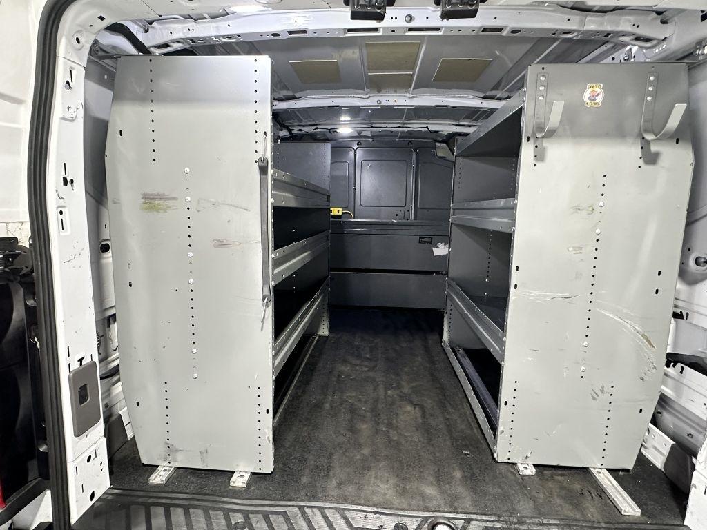 Ford Transit 250 Van Low Roof w/Sliding Pass. 130-in. WB 2020