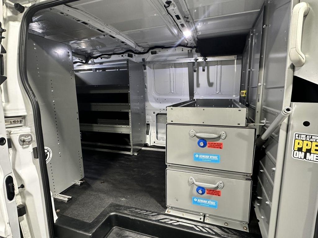 Ford Transit 250 Van Low Roof w/Sliding Pass. 130-in. WB 2020