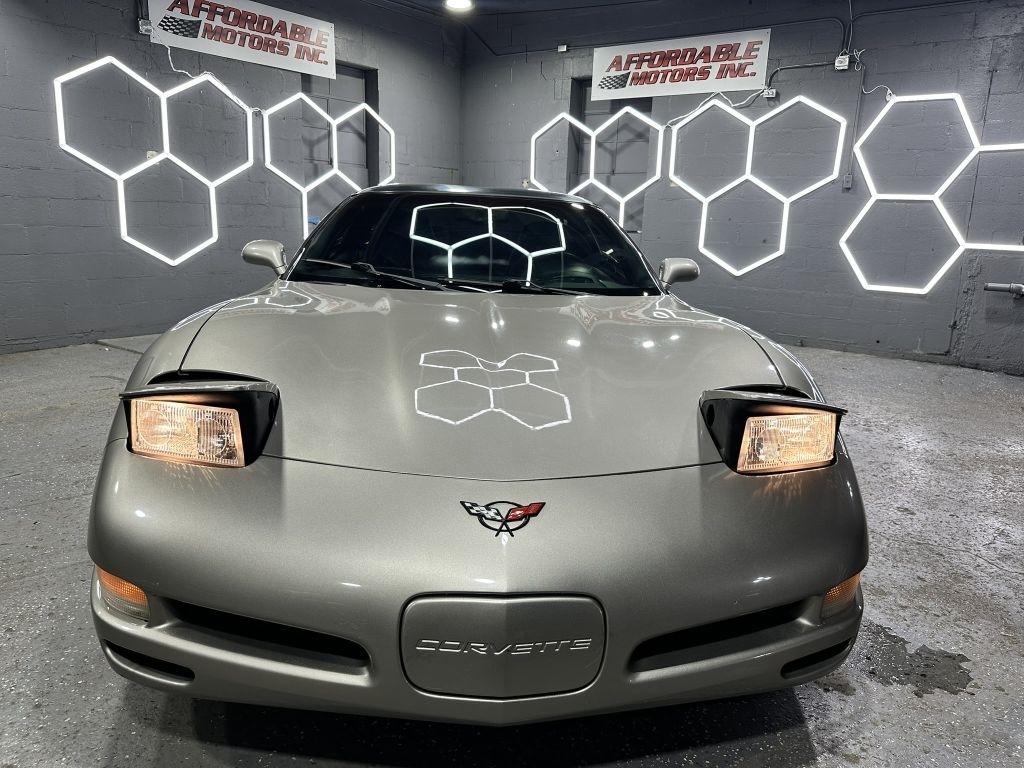 Chevrolet Corvette  2002