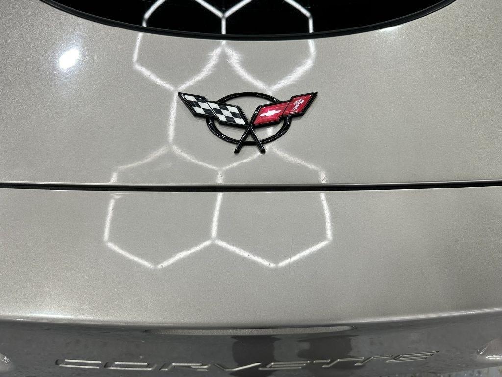Chevrolet Corvette  2002