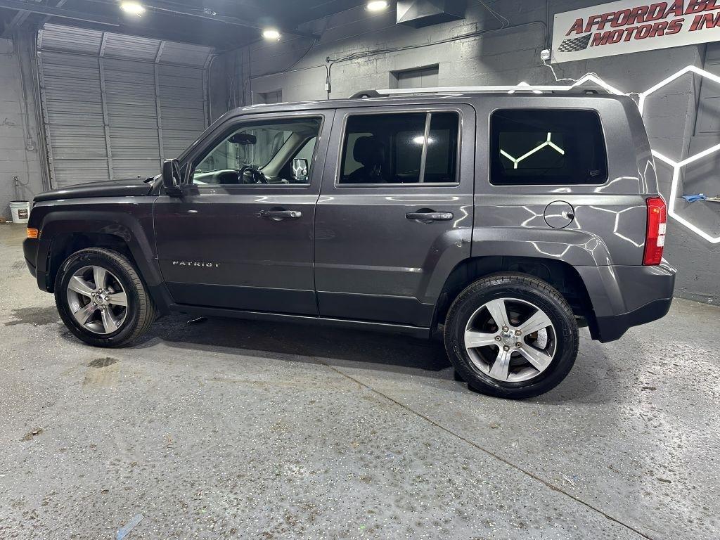 Jeep Patriot photo 3