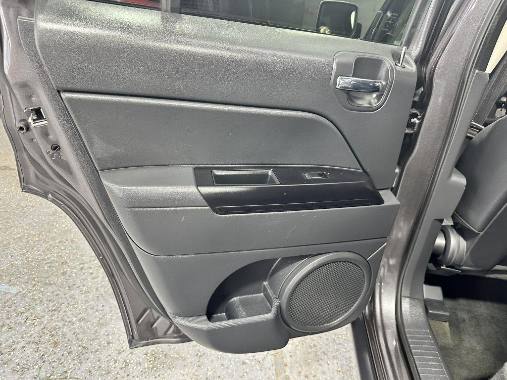 Jeep Patriot photo 21