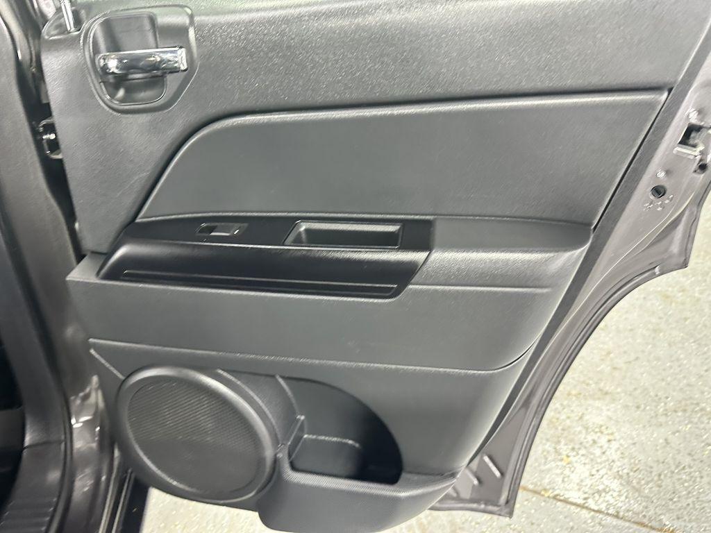 Jeep Patriot photo 35