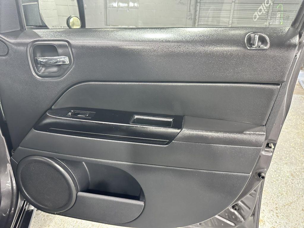 Jeep Patriot photo 39