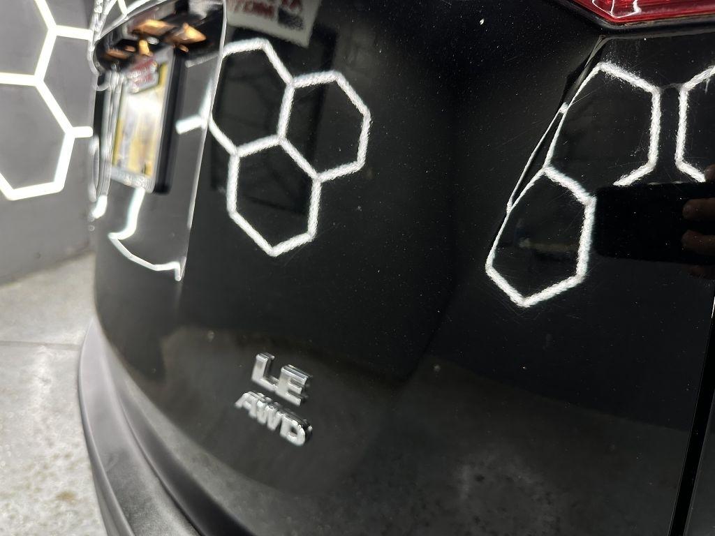 Toyota RAV4 LE AWD 2015