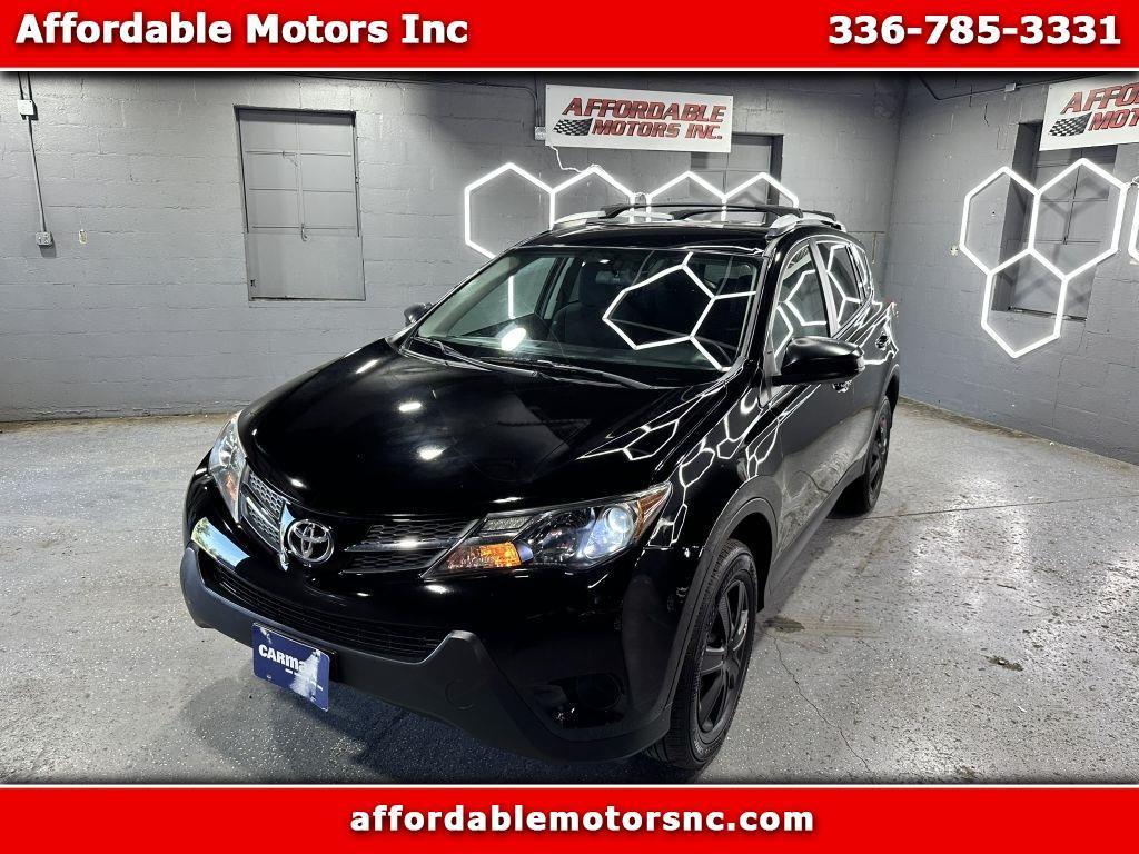Toyota RAV4 LE AWD 2015