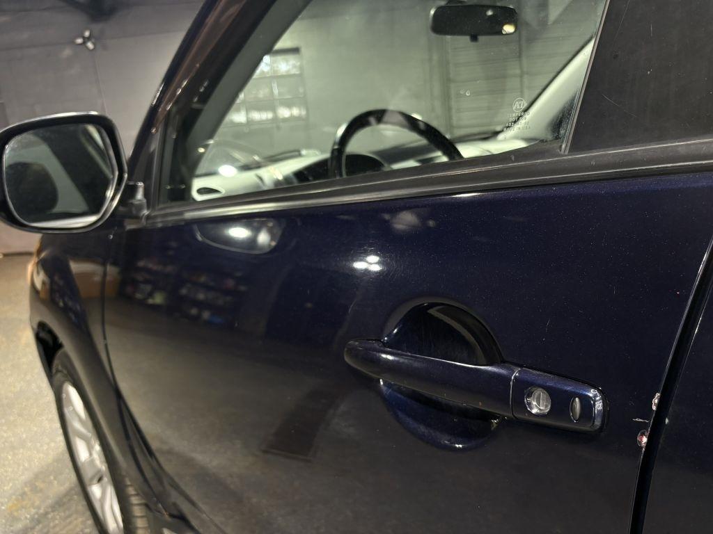 Mitsubishi Outlander SE 4WD 2010