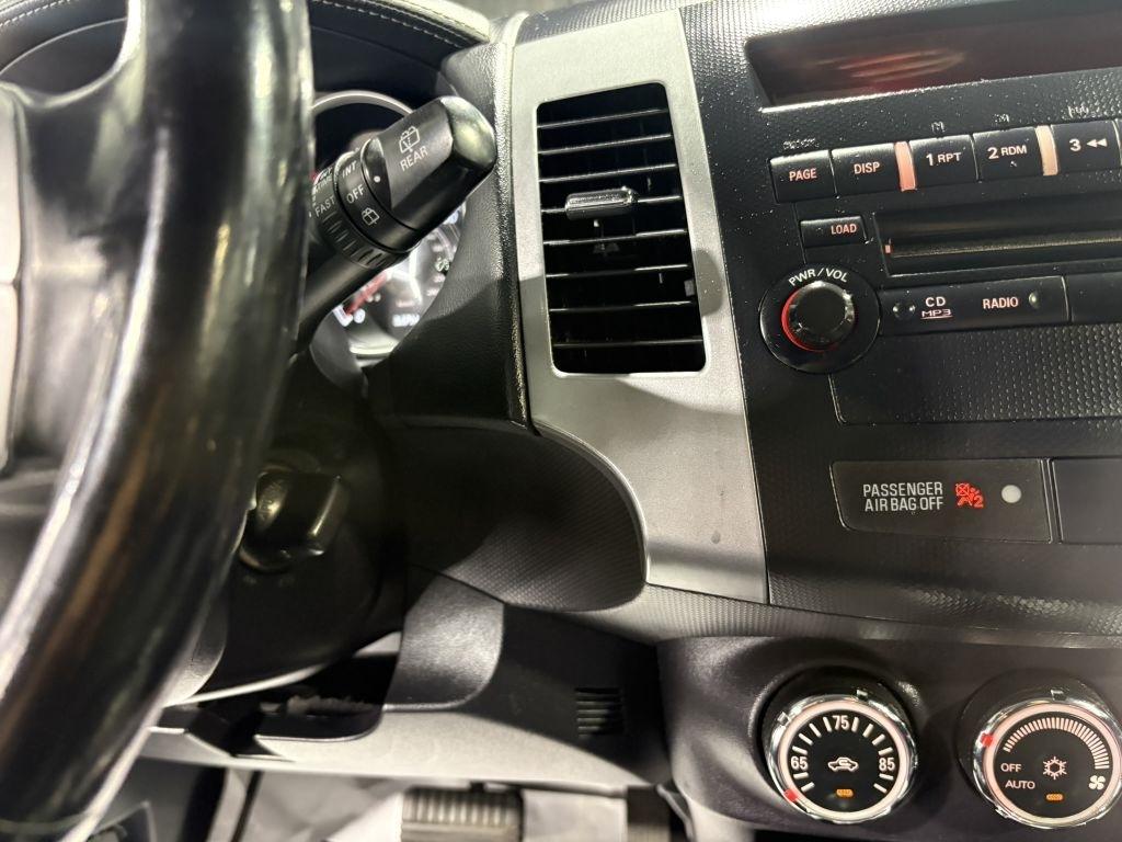 Mitsubishi Outlander SE 4WD 2010