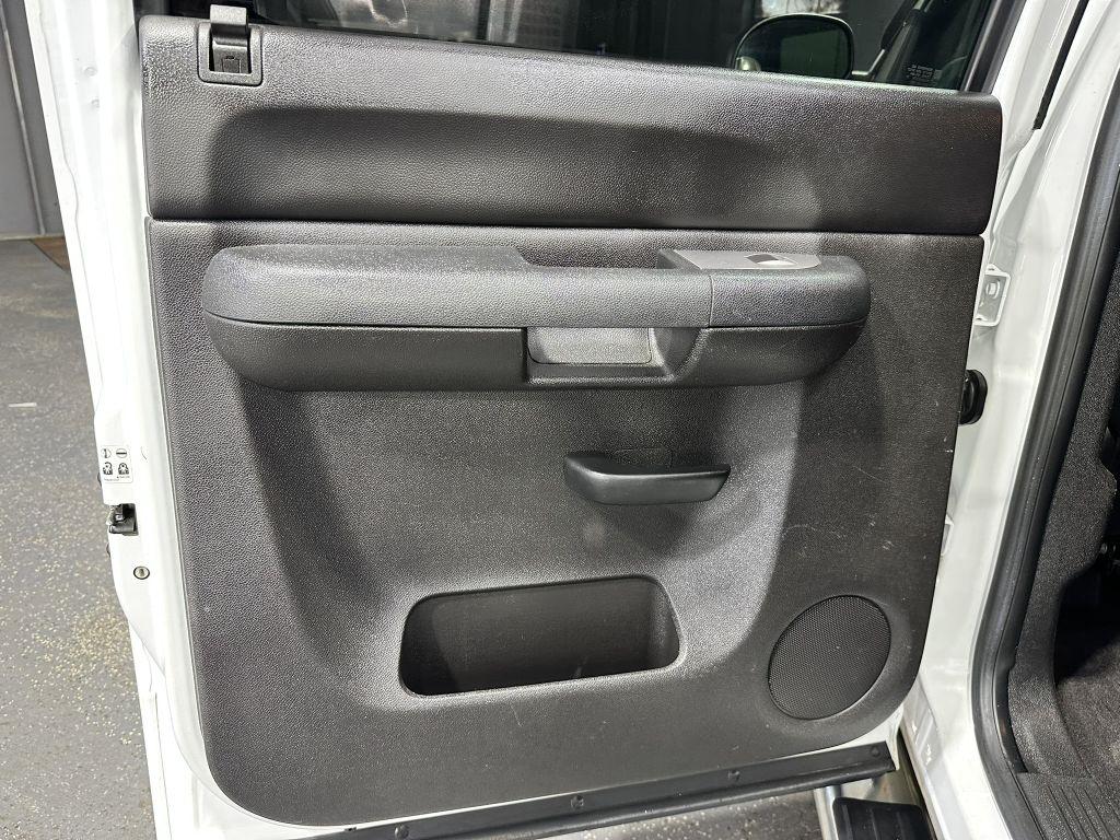Chevrolet Silverado 1500 LT Crew Cab 4WD 2012