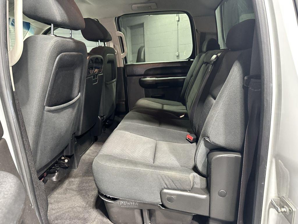 Chevrolet Silverado 1500 LT Crew Cab 4WD 2012