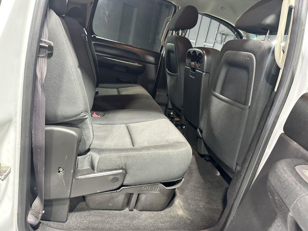 Chevrolet Silverado 1500 LT Crew Cab 4WD 2012