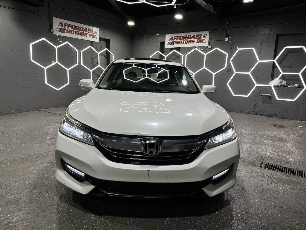 Honda Accord Hybrid Touring 2017