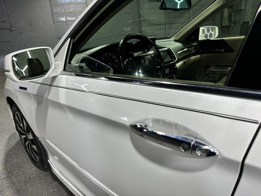 Honda Accord Hybrid Touring 2017