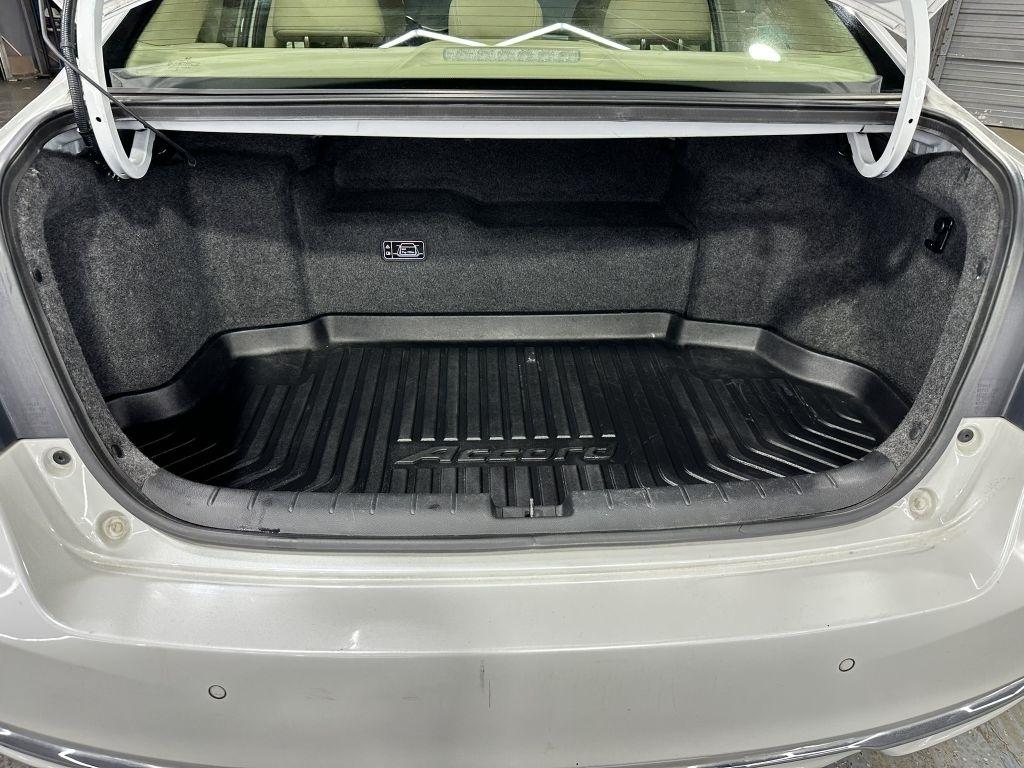 Honda Accord Hybrid Touring 2017