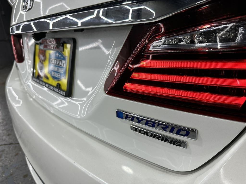 Honda Accord Hybrid Touring 2017