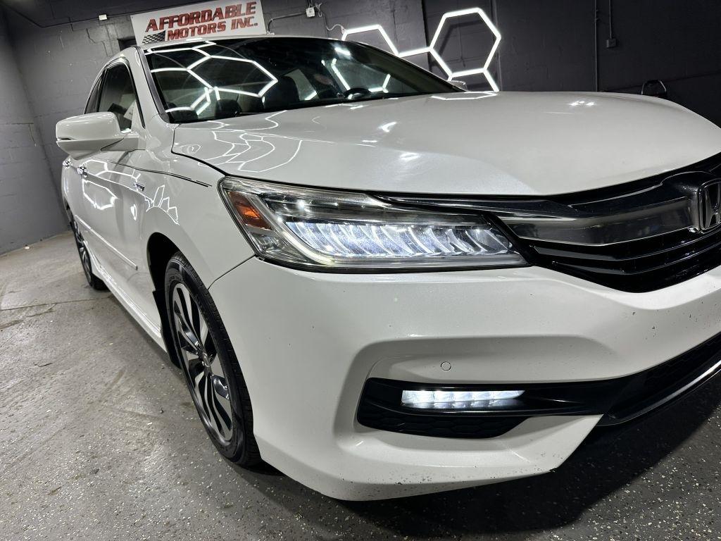 Honda Accord Hybrid Touring 2017