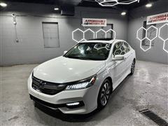 2017 Honda Accord Hybrid 